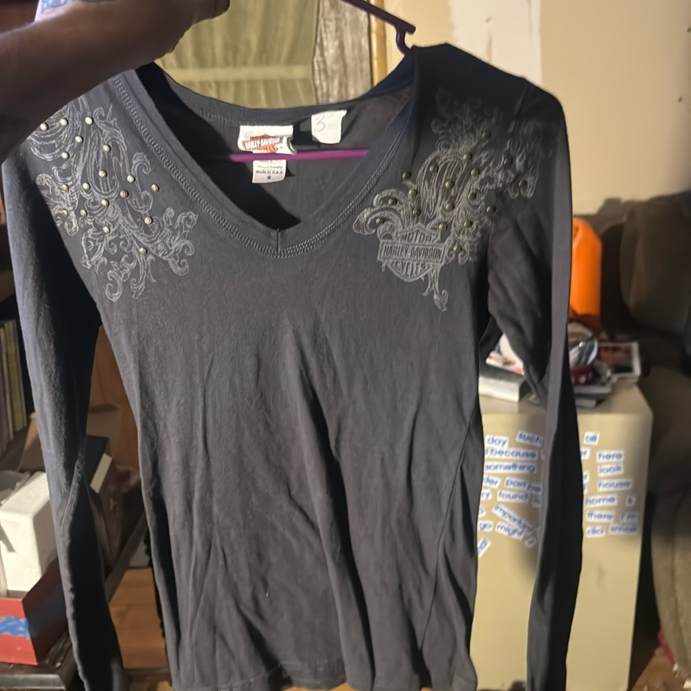 Woman’s small Harley Davidson shirt in great condition